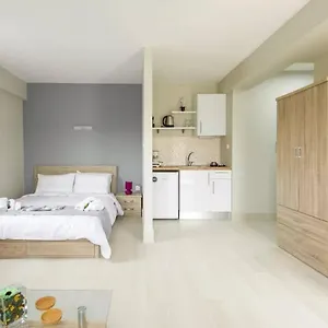 https://caravanserai-studio-4.hotels-of-thessaloniki.com