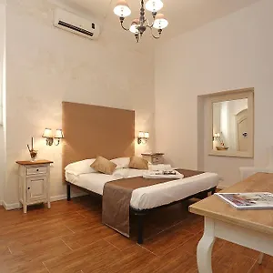 https://juno-pantheon-bb.it-romehotels.com